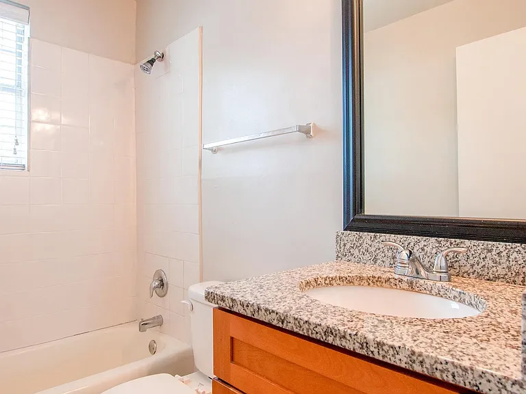 271 Glen Iris Dr NE #5B — Photo 17