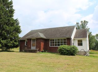 1696 Hamlin Hwy, Lake Ariel, PA 18436