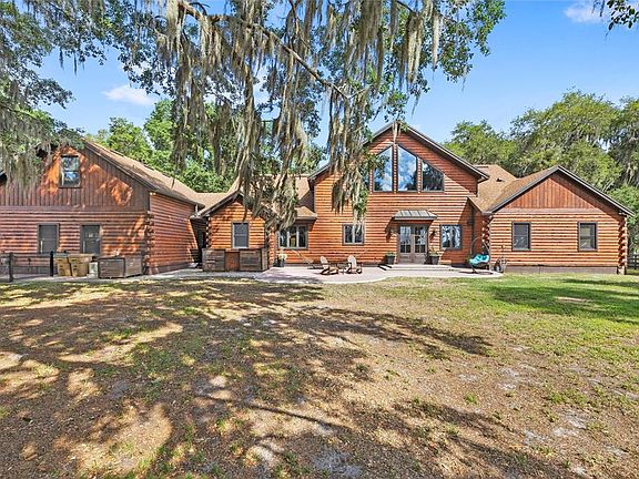 5th image of 10925 Arrowtree Blvd