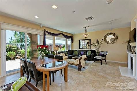 Living Room & Dining Room Combo