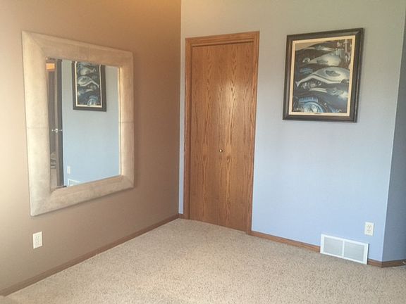 3rd image of 5038 Green Meadow Pl