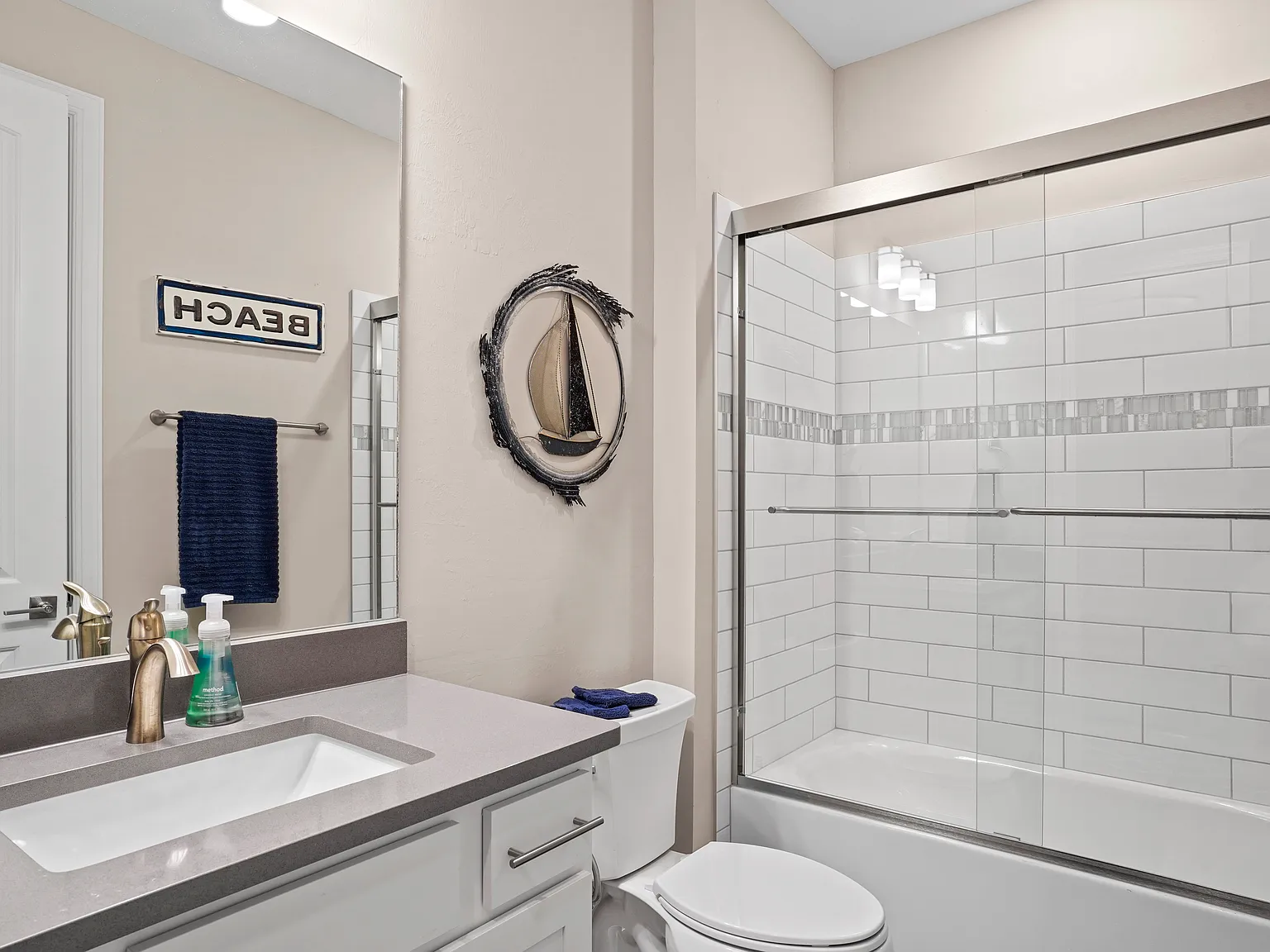 4 bed, 2203 sqft, $4,000 — Photo 4
