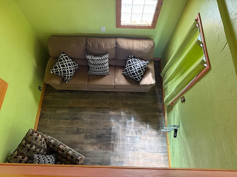 1815 Knight St — Photo 10
