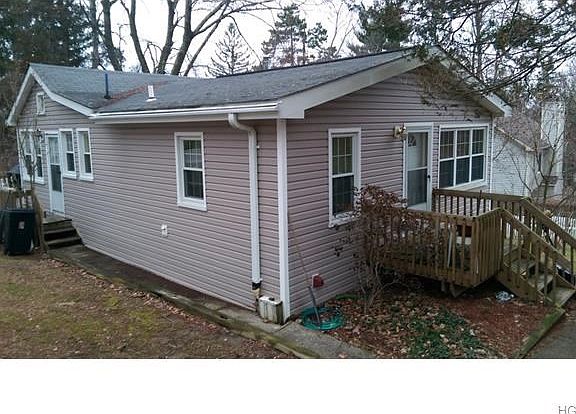 4th image of 110 Pine St