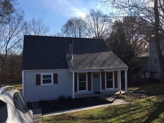 1st image of 1708 Woodrow Dr
