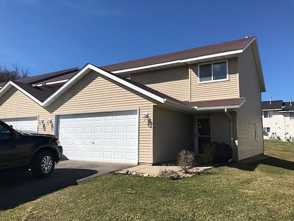 2nd image of 2772 Ridgeview Ln