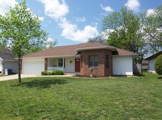 421 S Dove Valley Ave, Springfield, MO 65802