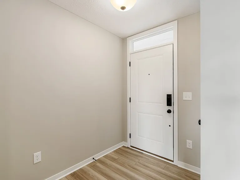 5478 Dutch Ln — Photo 3