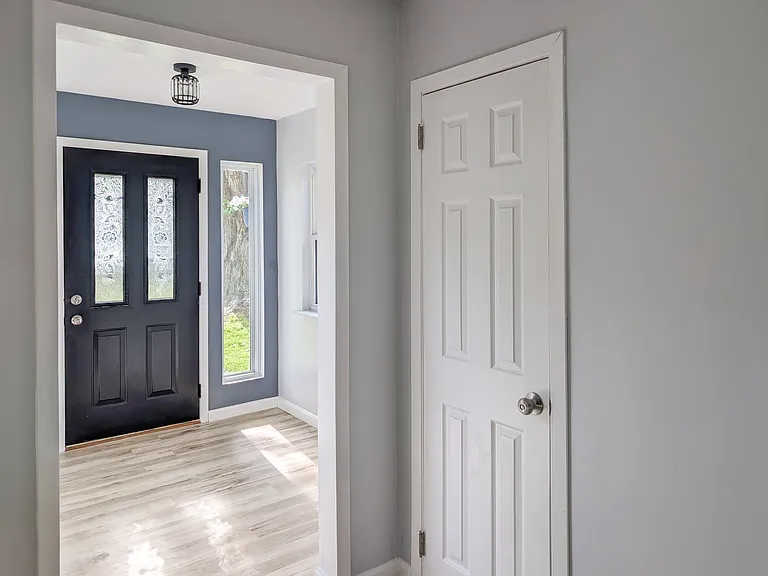 1803 Putnam St — Photo 26