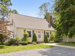 5 Leonard St, Hopkinton, MA 01748