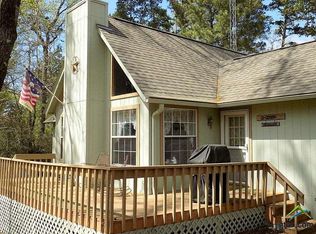 149 Sonora Ln, Holly Lake Ranch, TX 75765