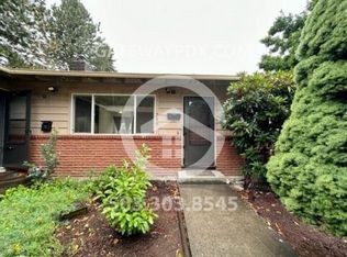 780 NW Division St, Gresham, OR 97030