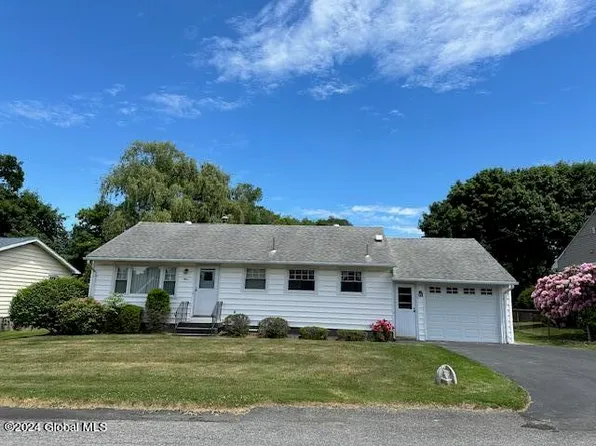 4 Ouimet Drive, Troy, NY 12180