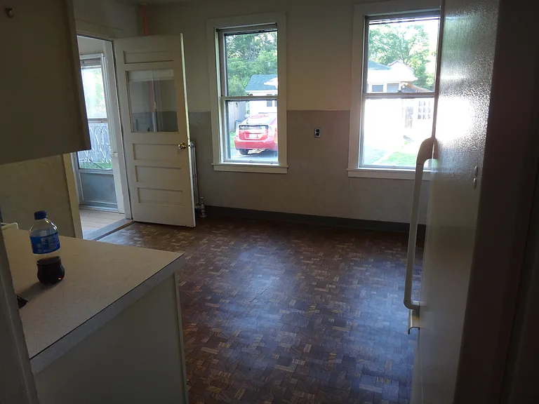 52 Revell Ave #1 — Photo 30