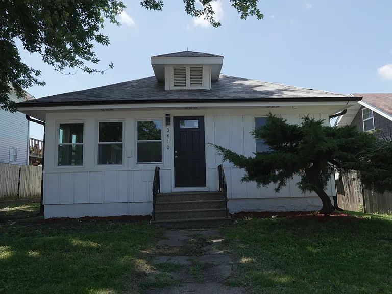 3810 2nd Ave — Photo 1