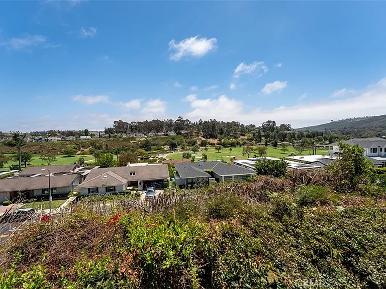 23932 Flores Ave — Photo 38