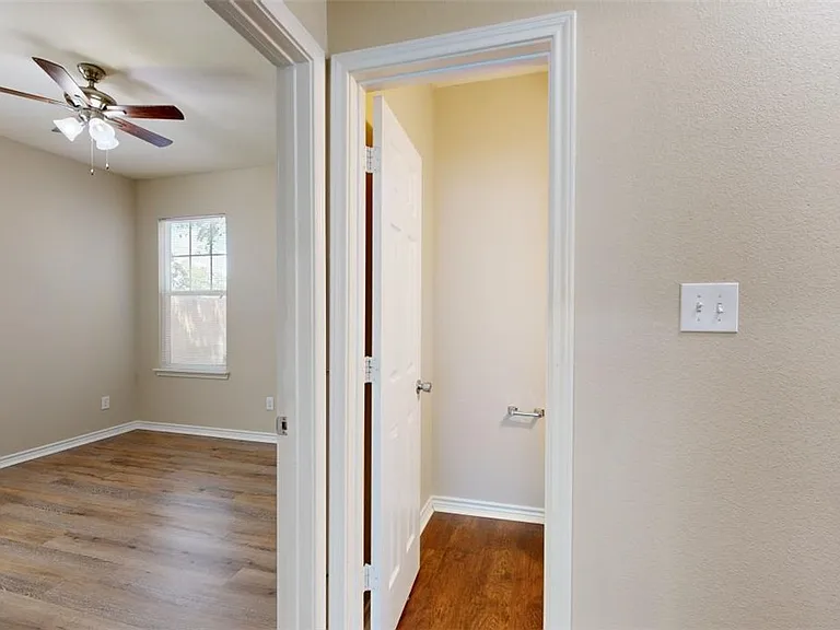 205A Sterling St — Photo 15