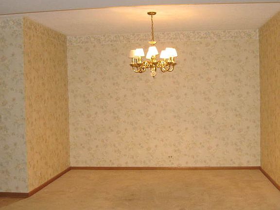4th image of 1591 E Thacker St APT 501