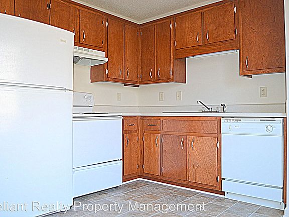 4th image of 2805 Cobalt Dr APT A