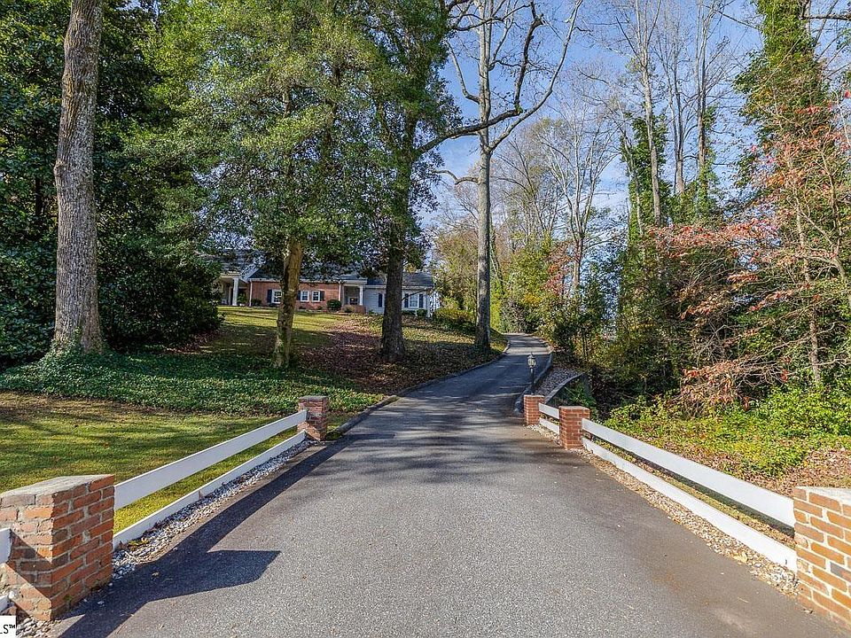 305 Sweetbriar Rd, Greenville, SC 29615 Zillow