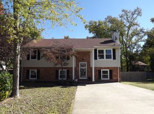 689 Kilarney Dr, Fredericksburg, VA 22407