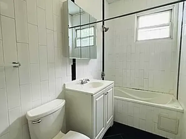 207 Sumpter Street image 12 of 13