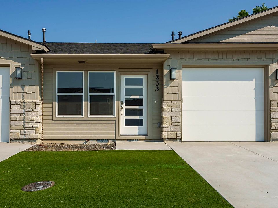 1st image of 1233 Phillips Cir