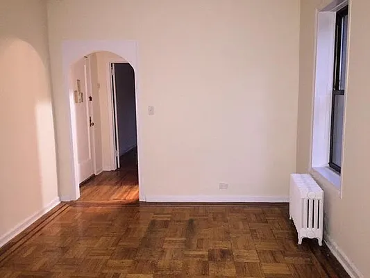 Rented by Roberto Guilbet, LREB | media 16