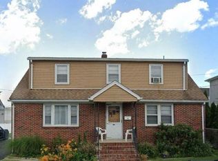 48 Saint Ann St #1, Carteret, NJ 07008