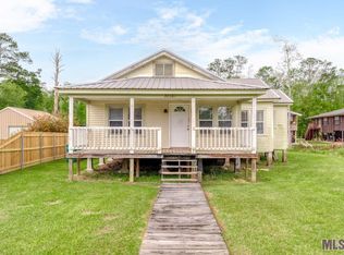 20061 Patricia Dr, Springfield, LA 70462