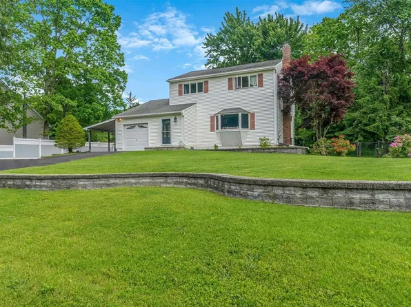 19 Flicker Drive, Middle Island, NY 11953