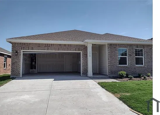1565 Shadow Hawk Dr