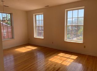 706 S 11th St APT 3A, Philadelphia, PA 19147