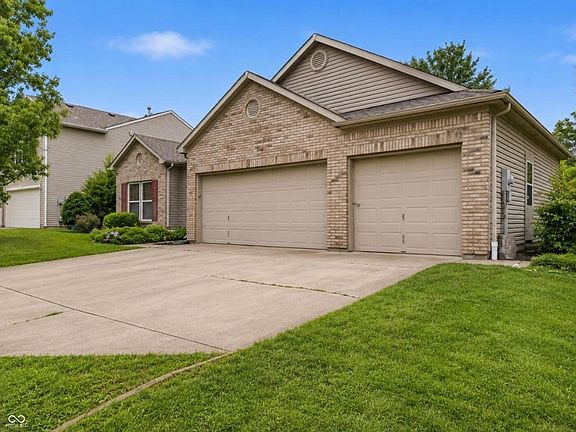 2nd image of 8539 Belle Union Ct