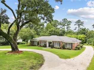 520 Albert St, Mandeville, LA 70448