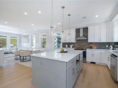 39 Holland Avenue #7, White Plains, NY, 10603
