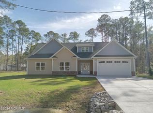 484 Ivy Ct NW, Calabash, NC 28467