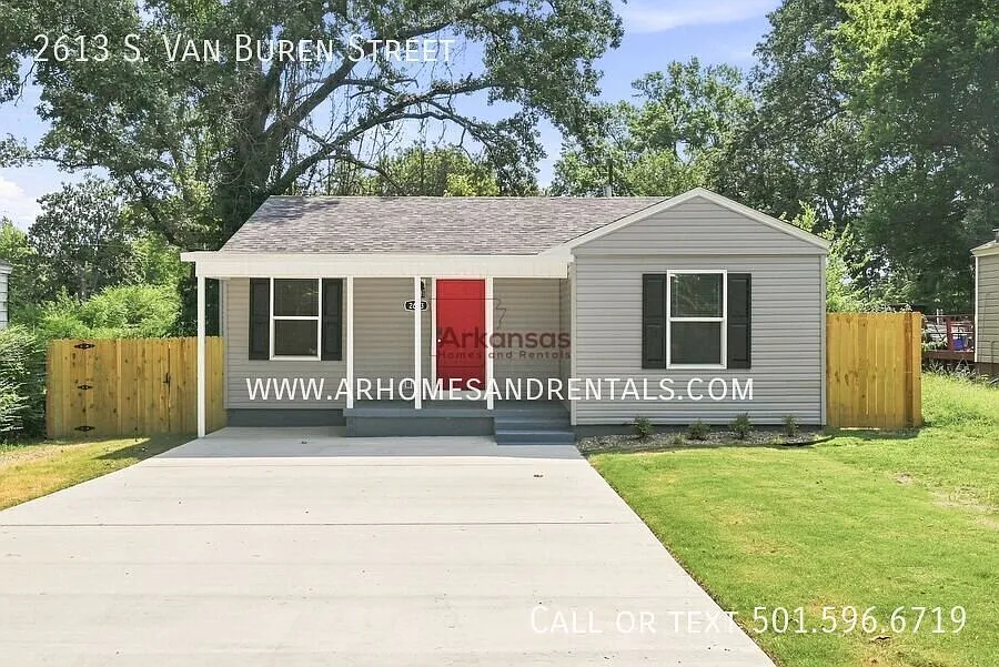 2613 S. Van Buren Street | 2 Bedrooms | 1 Bathroom — Photo 1