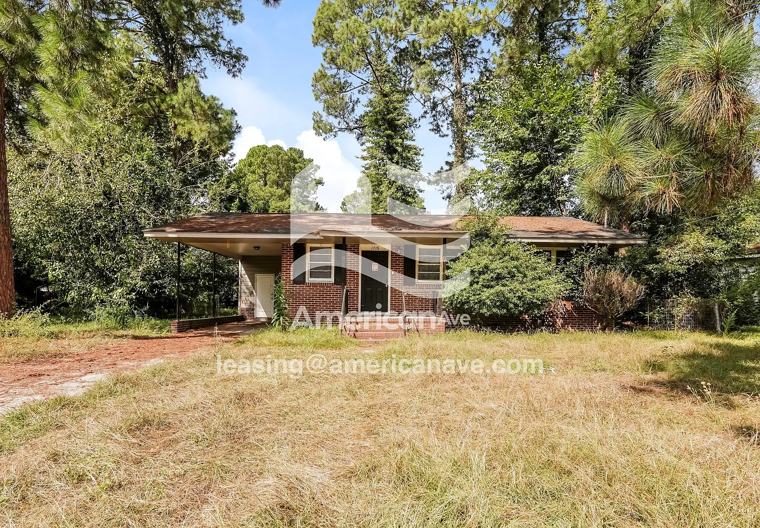 2 bed, 1.0 bath, 972 sqft, $997 — Photo 1
