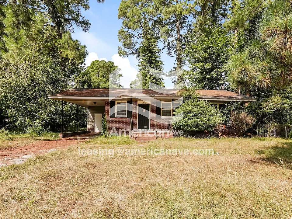 1715 Cornell Dr