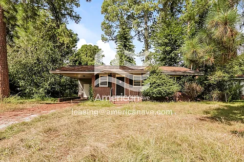 1715 Cornell Dr Photo 1
