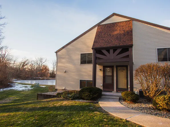 1276 Clifty Falls Ct, Valparaiso, IN 46385