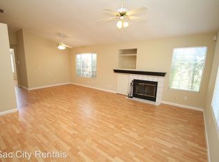 6612 Springcrest Ct, Elk Grove, CA 95758