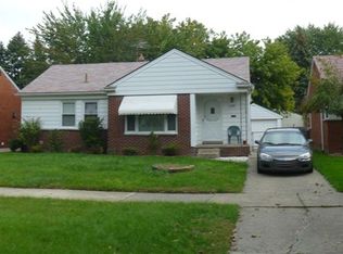 8292 W Parkway St, Redford, MI 48239