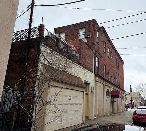 3rd image of 1248 S Broad St