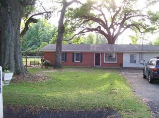 13303 Pine Dr, Grand Bay, AL 36541
