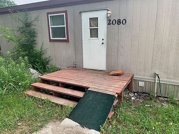 5th image of 2080 County Road 900