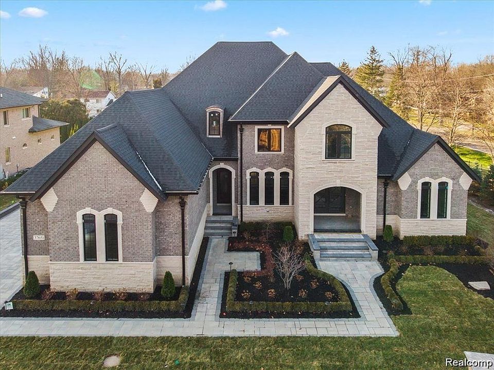 1st image of 37651 Hidden Valley Ct