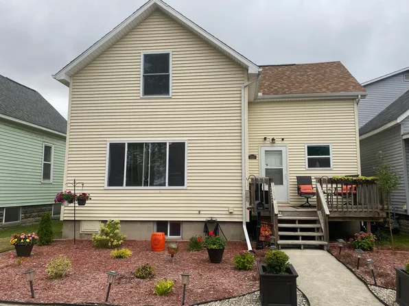 523 W Oldfield St, Alpena, MI 49707