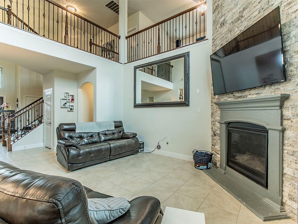 1st image of 3821 Bastrop St